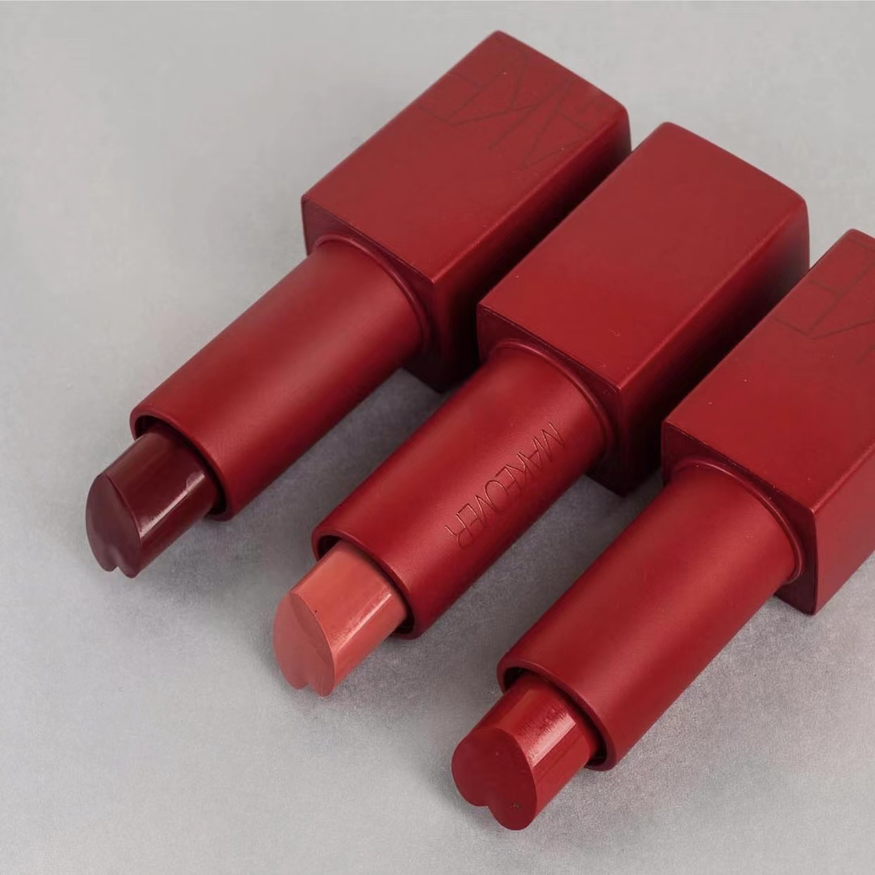  COUTURE COLOR LIPSTICK